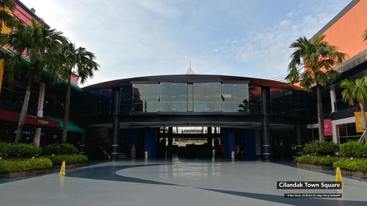 W Home Cikatomas Jakarta Luaran gambar