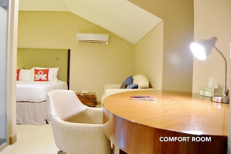 W Home Cikatomas Jakarta Luaran gambar